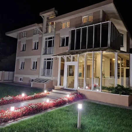 Grand Park & Lejlighed