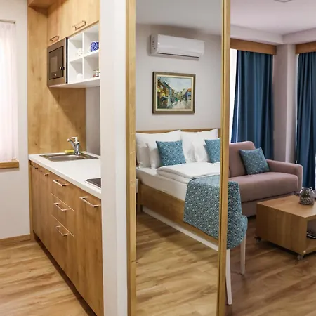 Lejlighed Grand Park & *