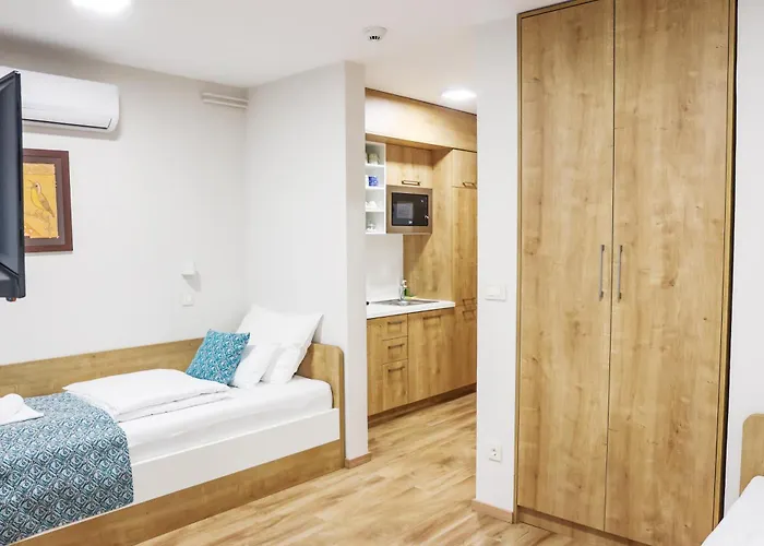 Grand Park & شقة Čačak